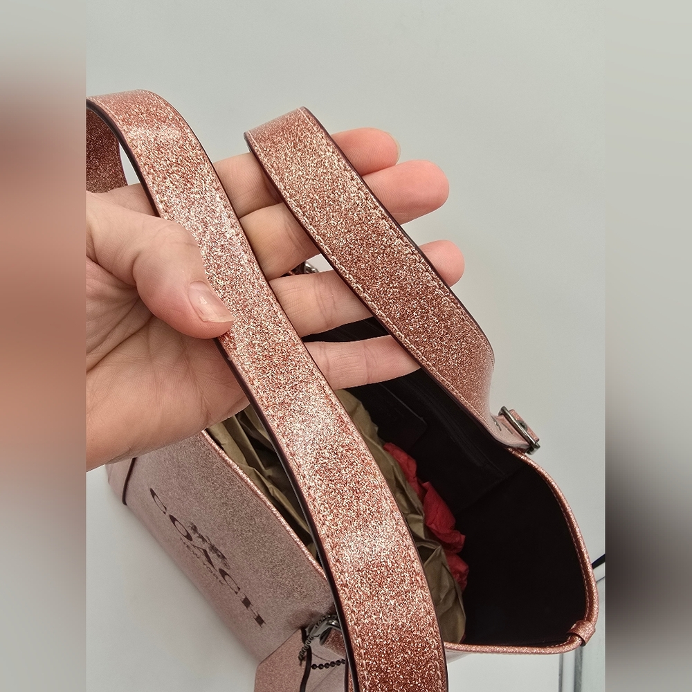 💥RARE💥Coach Rose Gold Glitter Ferry Tote In Patent Leather, EUC - Picture 11 of 16